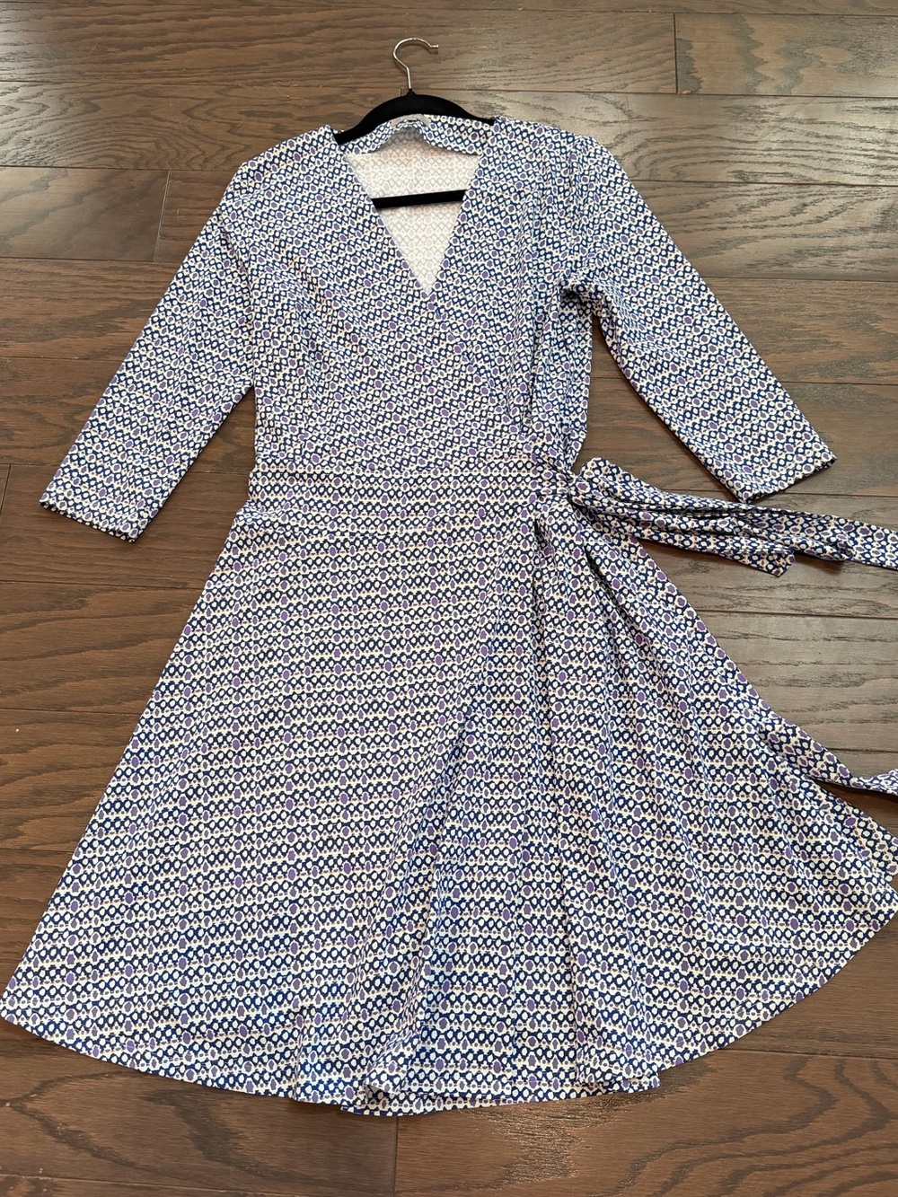 Ellie Kai Blue Purple Geometric Wrap Dress 3/4 Sleeve Size 8 - Picture 2 of 11